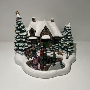 THOMAS KINKADE "Skater's Pond " Christmas Village 2004 TELEFLORA  (6x6x5 inches)